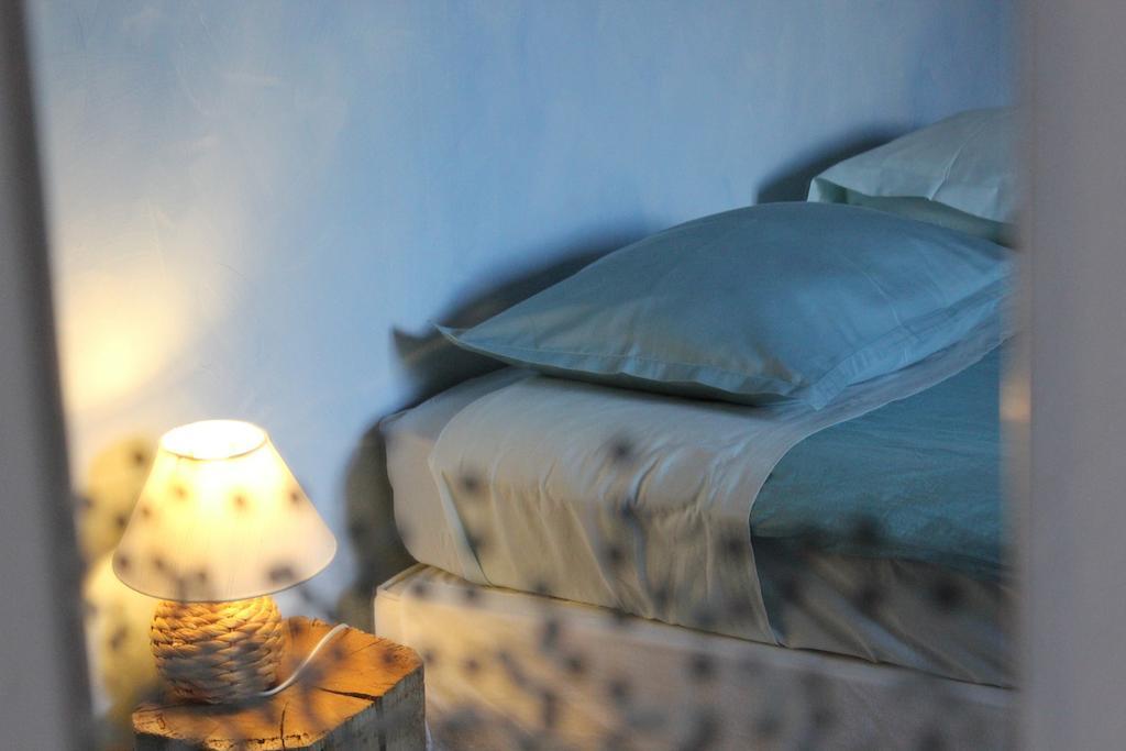 Villemoirieu La Bicyclette Fleurie Bed & Breakfast 部屋 写真